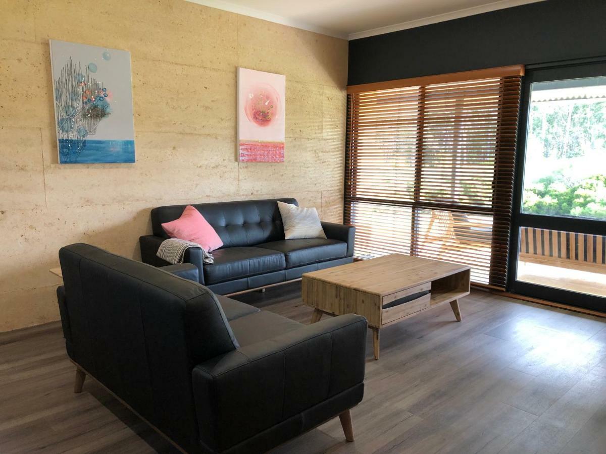 Tanah Marah Hotel Bramley Ngoại thất bức ảnh