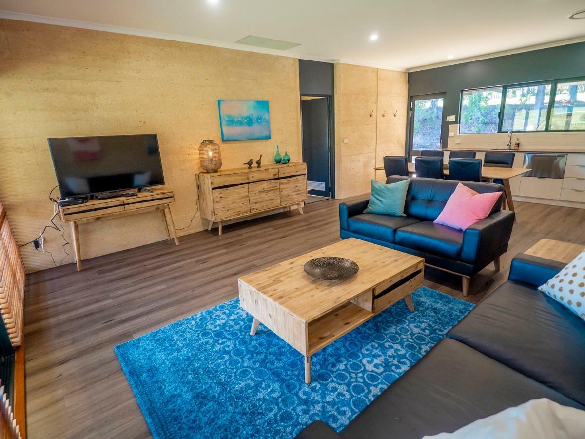 Tanah Marah Hotel Bramley Ngoại thất bức ảnh
